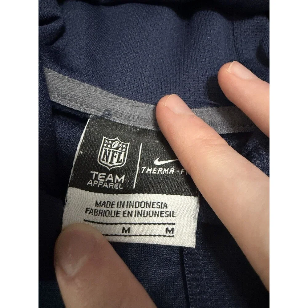 Men’s Seattle Seahawks Size M Nike Therma Fit Navy Hoodie Sweatshirt NFL